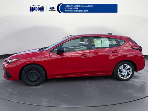 Used 2024 Subaru Impreza 2.0i AWD/4WD image 2