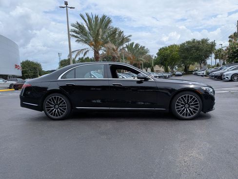 Used 2024 Mercedes-Benz S 500 4MATIC image 7