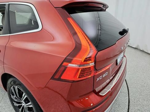 Used 2022 Volvo XC60 T8 Inscription AWD/4WD image 30