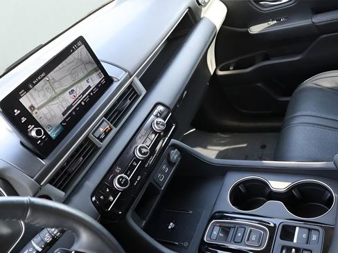 Used 2023 Honda Pilot Elite image 23