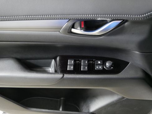 Used 2025 MAZDA CX-5 AWD 2.5 S w/ Select Package image 19