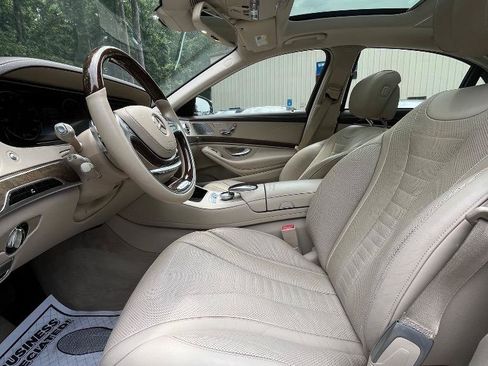 Used 2017 Mercedes-Benz S 550 4MATIC Sedan image 11