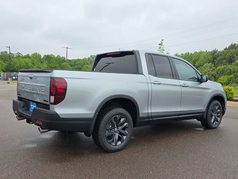 New 2026 Honda Ridgeline Sport image 3