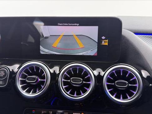 Used 2023 Mercedes-Benz GLA 35 AMG 4MATIC image 23