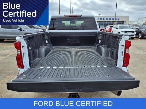Used 2025 Chevrolet Silverado 2500 LT w/ Safety Package image 24