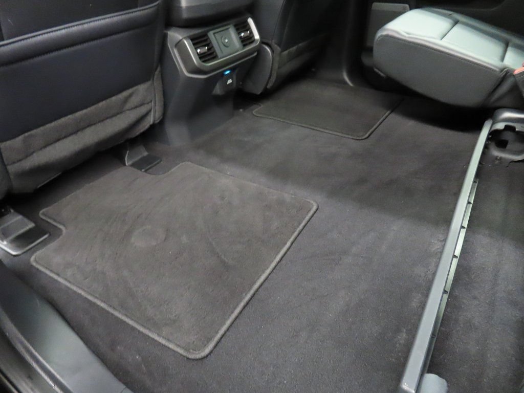 Used 2025 Ford F150 Lariat AWD/4WD image 65