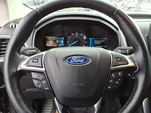 Used 2023 Ford Edge Titanium w/ Cargo Accessory Package image 20