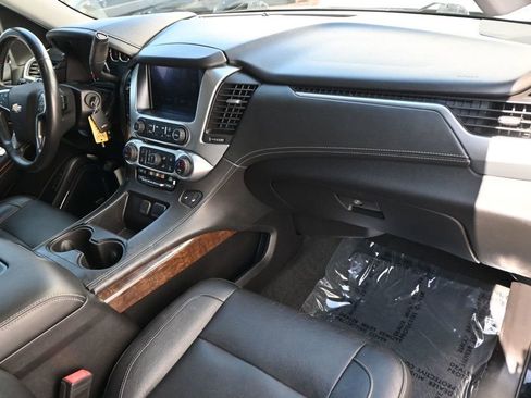 Used 2018 Chevrolet Tahoe LT image 10