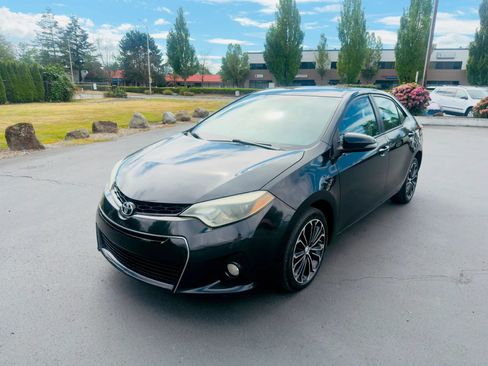 Used 2014 Toyota Corolla S FWD image 1