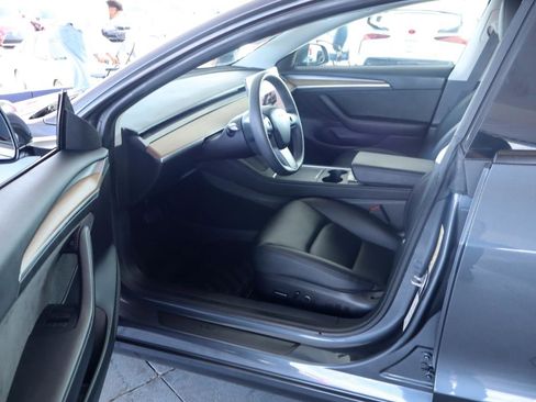 Used 2023 Tesla Model 3 Standard Range RWD image 14