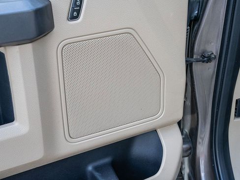 Used 2019 Ford F150 XLT w/ Equipment Group 302A Luxury image 34