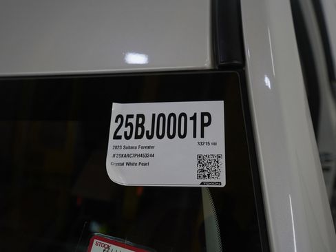 Used 2023 Subaru Forester Touring AWD/4WD image 36