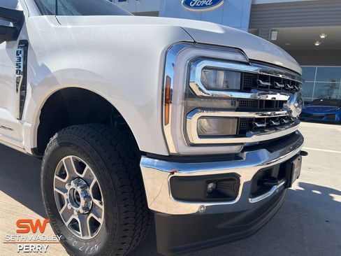 New 2025 Ford F350 Lariat w/ Lariat Ultimate Package image 14