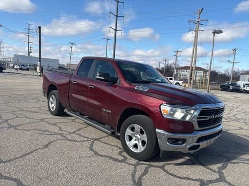 Used 2019 RAM 1500 Big Horn image 3