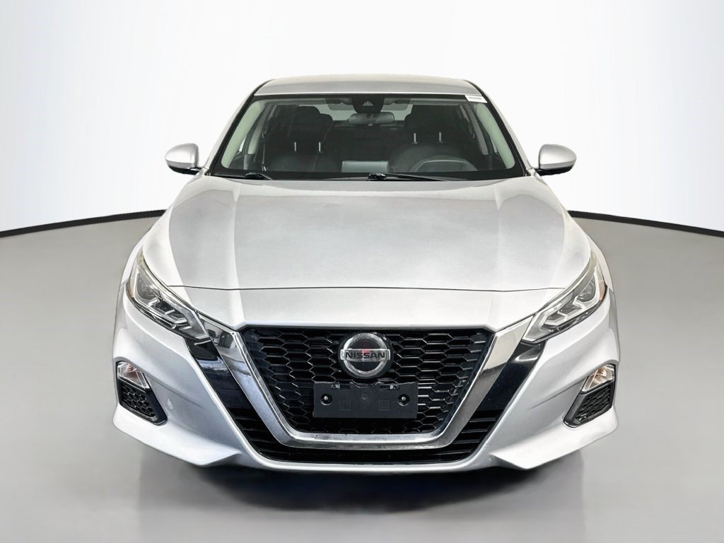 Used 2021 Nissan Altima 2.5 SV FWD image 2
