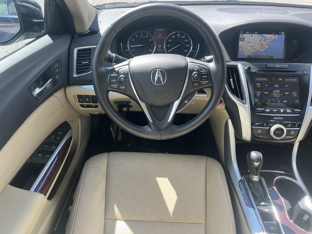 Used 2015 Acura TLX w/ Technology Package FWD image 13