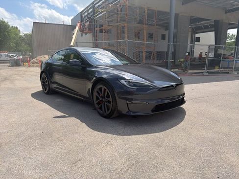 Used 2023 Tesla Model S Plaid AWD/4WD image 1