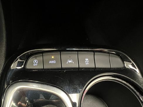 Used 2023 Buick Encore GX Essence w/ Experience Buick Package image 42