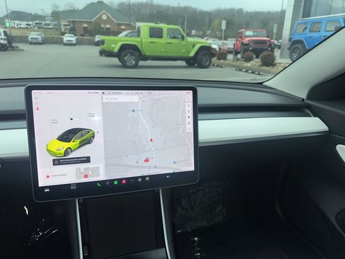 Used 2019 Tesla Model 3 Long Range image 38