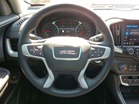 Certified 2023 GMC Terrain SLT w/ Infotainment Package II image 16