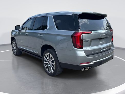 Used 2025 GMC Yukon Denali w/ Denali Reserve Package AWD/4WD image 6