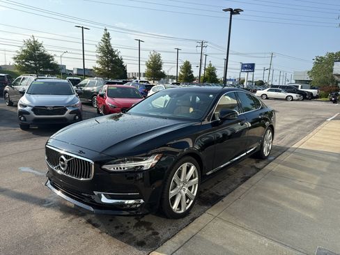 Used 2017 Volvo S90 T6 Inscription w/ Vision Package AWD/4WD image 7