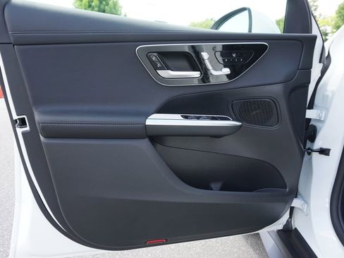 Certified 2025 Mercedes-Benz GLC 300 4MATIC image 73