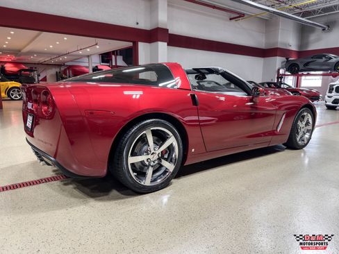 Used 2008 Chevrolet Corvette w/ Z51 Performance Package w/ Z51 Performance Package RWD image 5