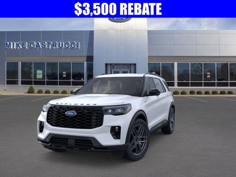 New 2026 Ford Explorer ST-Line w/ ST-Line Street Pack image 2