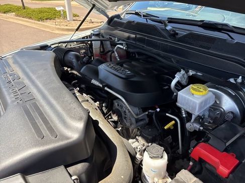 Used 2024 RAM 2500 Tradesman AWD/4WD image 11