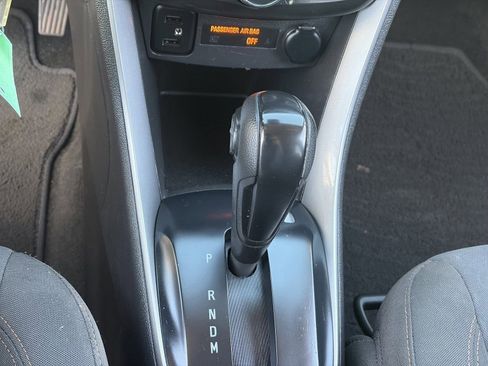 Used 2022 Chevrolet Trax LS w/ Tint and Cruise Package AWD/4WD image 31