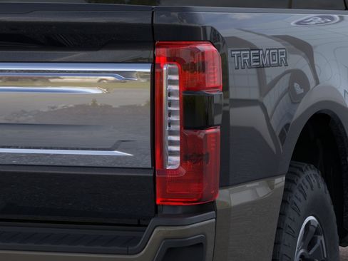 New 2026 Ford F350 King Ranch w/ Tremor Off-Road Package AWD/4WD image 21