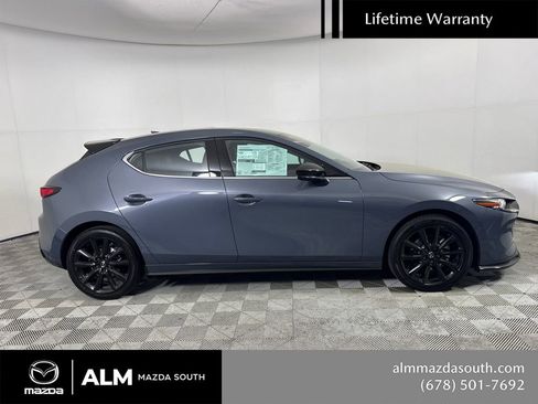 New 2026 MAZDA MAZDA3 Hatchback w/Premium Plus Pkg AWD/4WD image 5