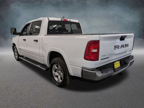 Used 2025 RAM 1500 Big Horn AWD/4WD image 6