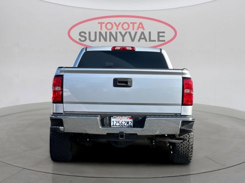 Used 2018 Chevrolet Silverado 1500 LT w/ All Star Edition image 8