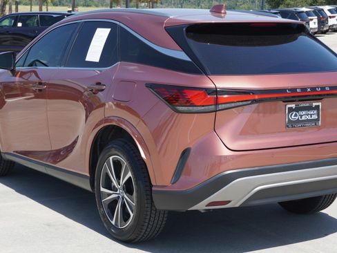 Certified 2024 Lexus RX 350 Premium w/ Convenience Package FWD image 8