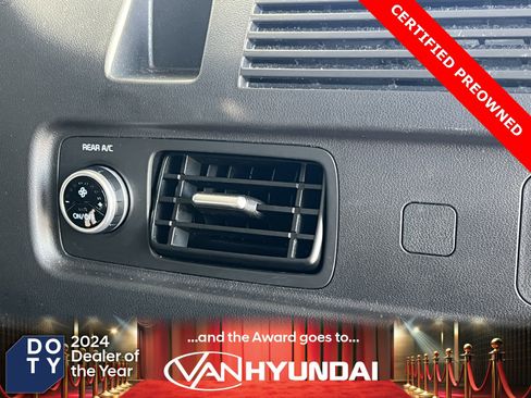 Certified 2025 Hyundai Santa Fe SEL image 19