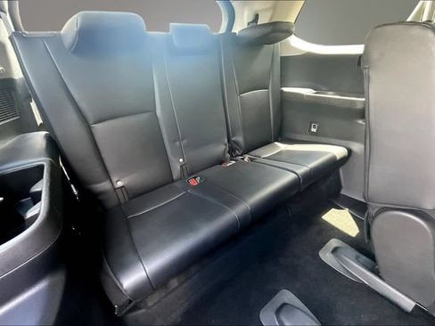 Used 2024 Toyota Grand Highlander AWD Hybrid image 26