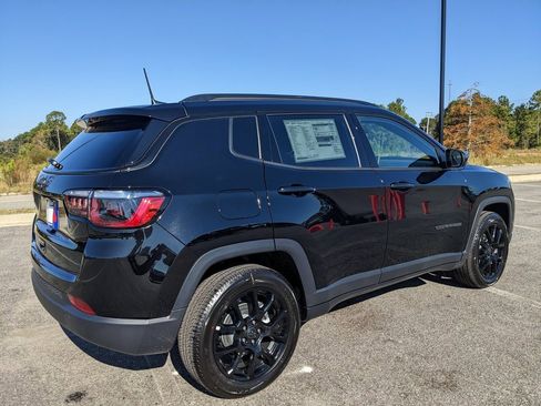 New 2026 Jeep Compass Latitude w/ Quick Order Package 29K image 21