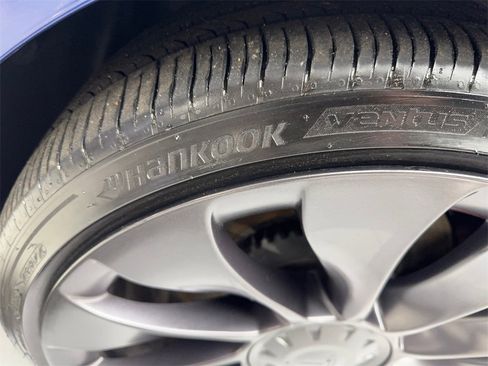 Used 2021 Tesla Model 3 Performance image 83