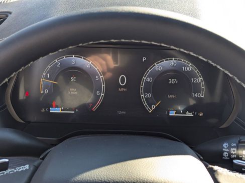 New 2025 Jeep Grand Cherokee L Limited w/ Black Appearance Package image 11