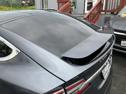 Used 2017 Tesla Model X 75D image 88