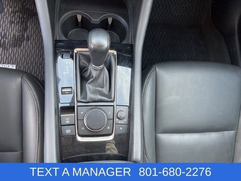 Used 2023 MAZDA MAZDA3 s FWD image 18