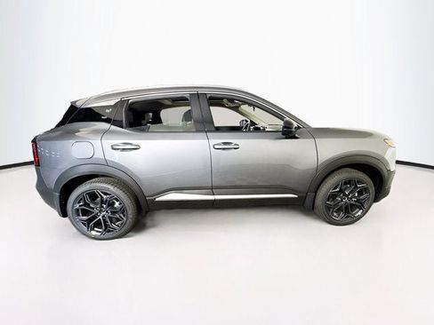 New 2026 Nissan Kicks SR w/ SR Premium Package AWD/4WD image 4