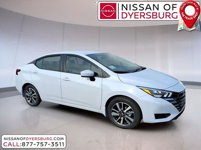 New 2025 Nissan Versa SV w/ Trunk Package