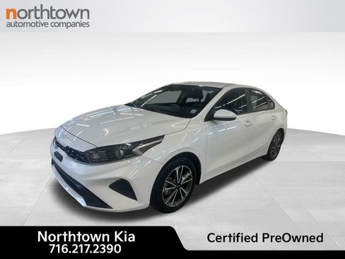 Certified 2023 Kia Forte LXS FWD image 1