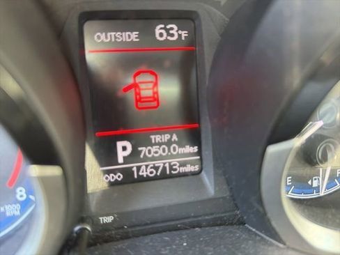 Used 2014 Toyota Corolla S image 3