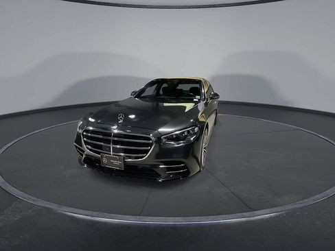Used 2022 Mercedes-Benz S 500 4MATIC image 5