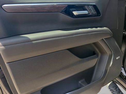 New 2026 Chevrolet Tahoe Z71 AWD/4WD image 16