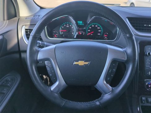 Used 2017 Chevrolet Traverse Premier image 23